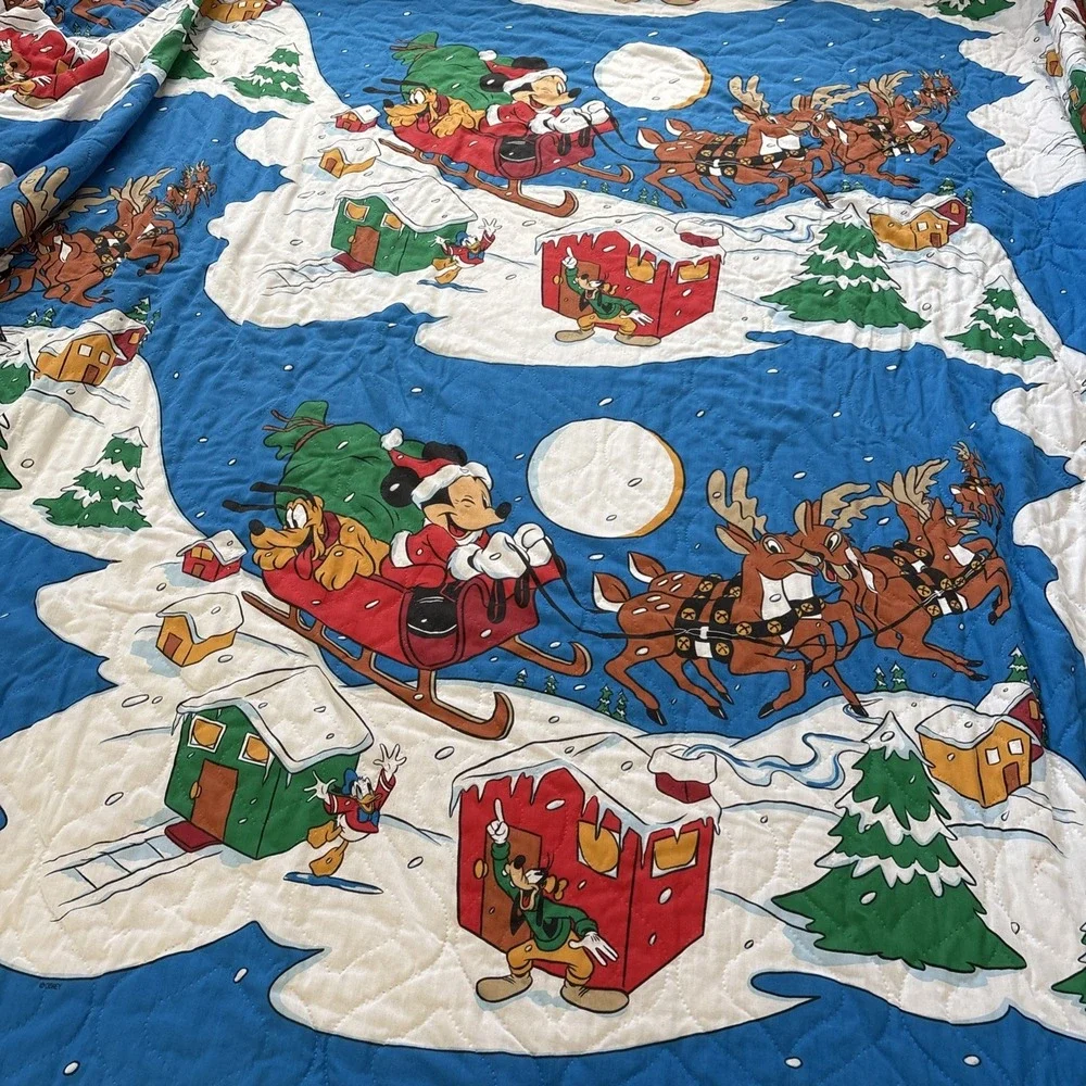 Vtg Disney Mickey Mouse Double Christmas Holiday Sled Comforter‎ 96x110